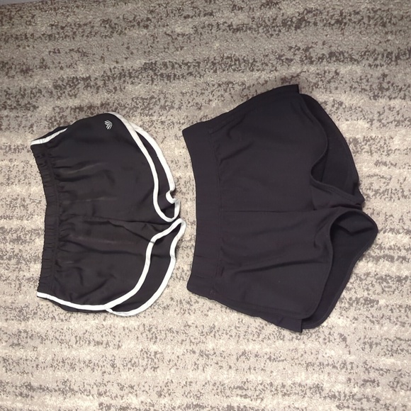 Forever 21 Set of 2 Black Athletic/Athleisure Shorts | Size Small - Picture 13 of 13